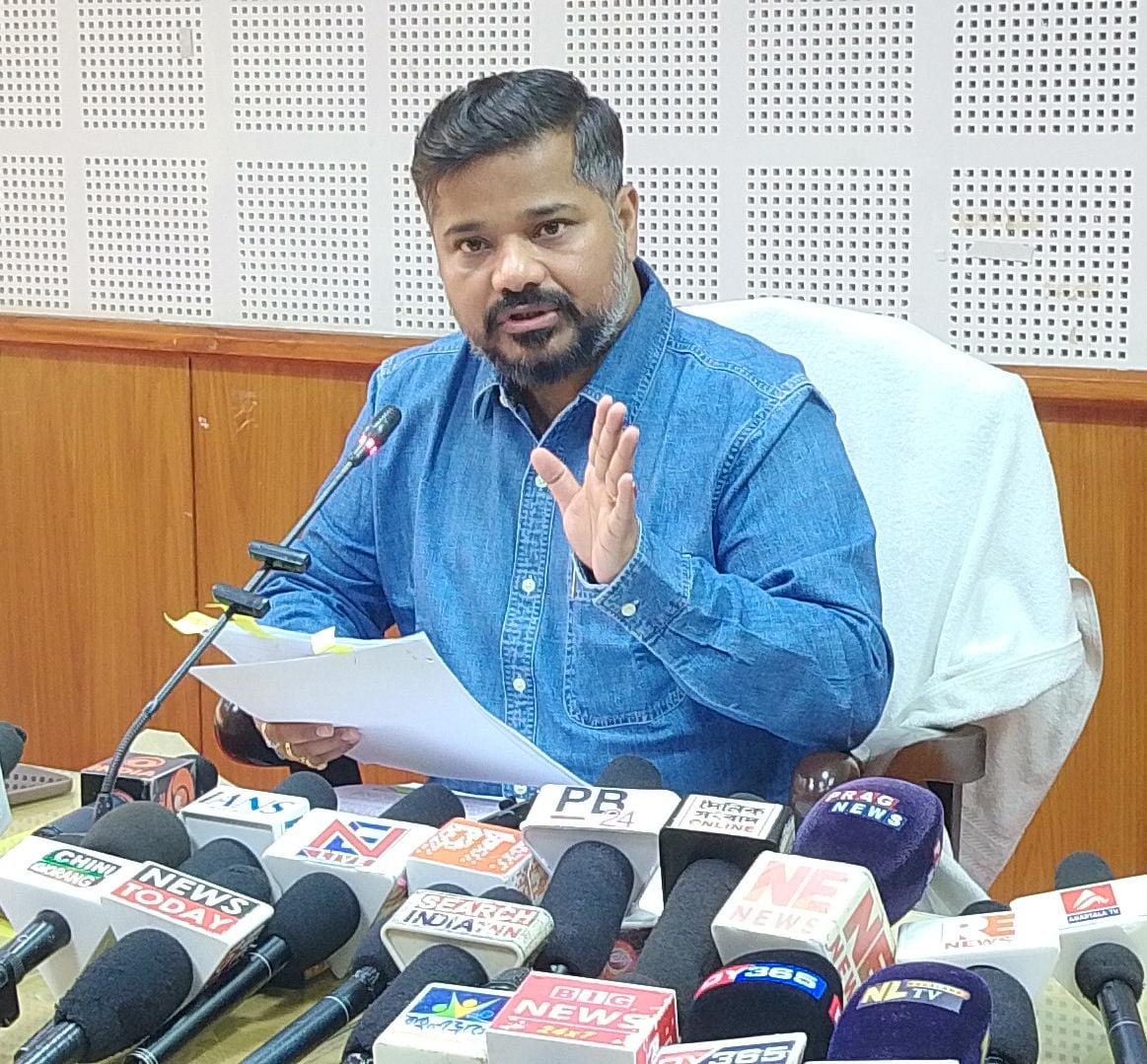 রাজ্য সরকারের নতুন নিয়োগের সিদ্ধান্ত গ্রহণ করা হয়েছে মন্ত্রিসভায়।