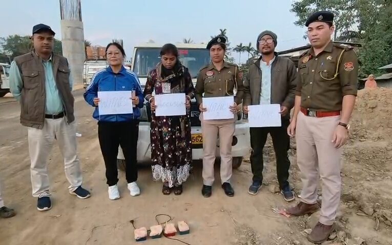 ৭ লক্ষ টাকার নেশা সামগ্রী সহ আটক খয়েরপুরের এক মহিলা।