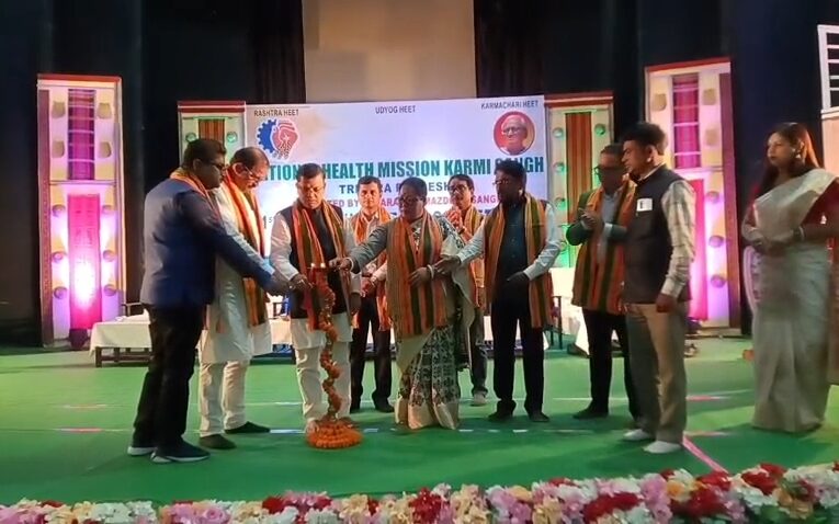 রাজ্যে গ্রাম কিংবা শহরে জনগণের কাছে স্বাস্থ্য ব্যবস্থা পৌঁছে দিতে বিশাল ভূমিকা রয়েছে স্বাস্থ্যকর্মীদের:টিংকু রায়