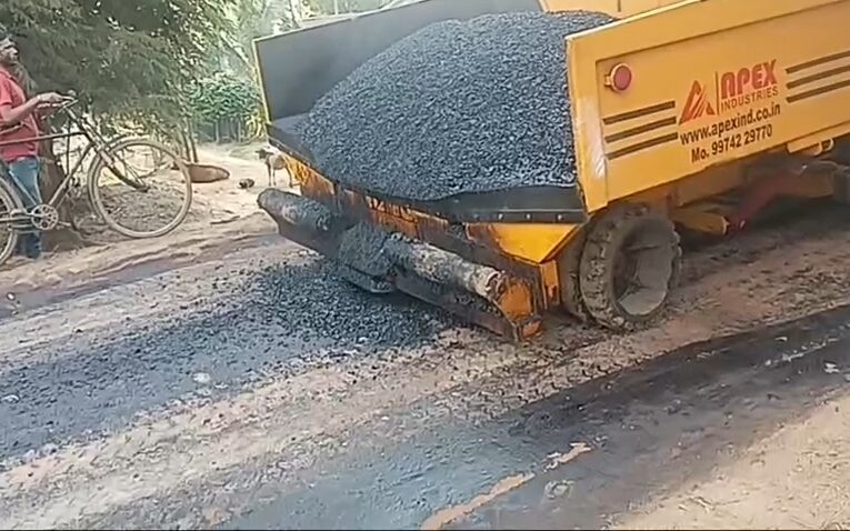 রাস্তা নির্মাণে ব্যাপক কারচুপির অভিযোগ,চেবরি পেক্নিছড়ায় এলাকার মানুষের।